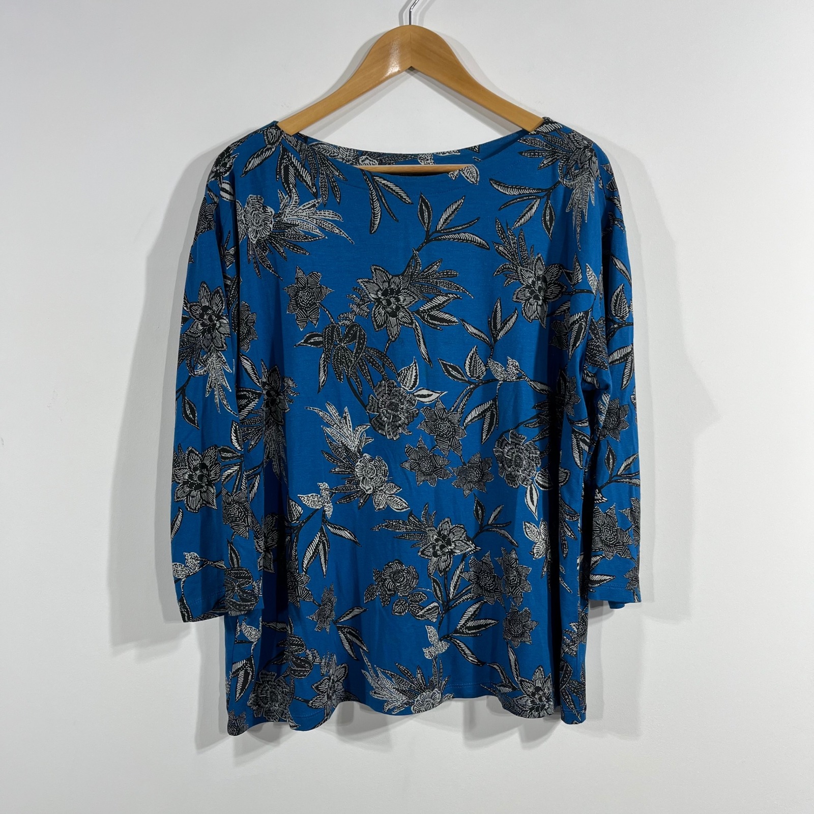 J. Jill Wearever Floral Boat Neck 3/4 Sleeve Knit Top Womens Xl Artsy Coastal